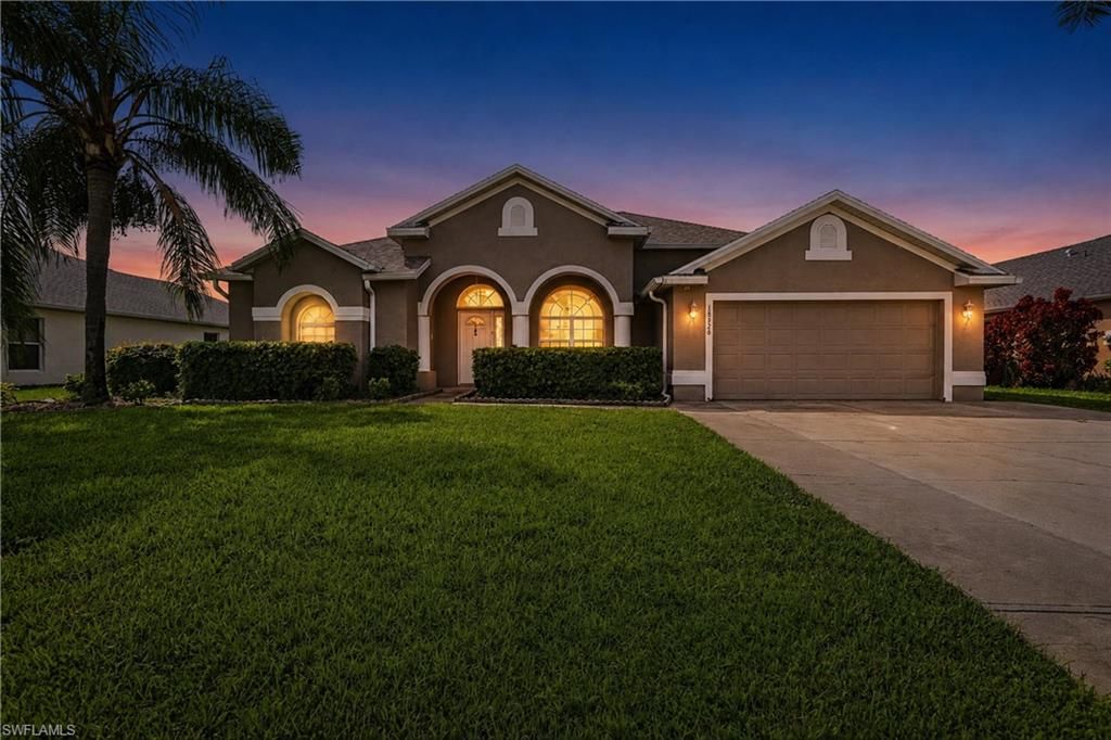 18320 PLUMBAGO CT, LEHIGH ACRES, FL 33972 — exterior