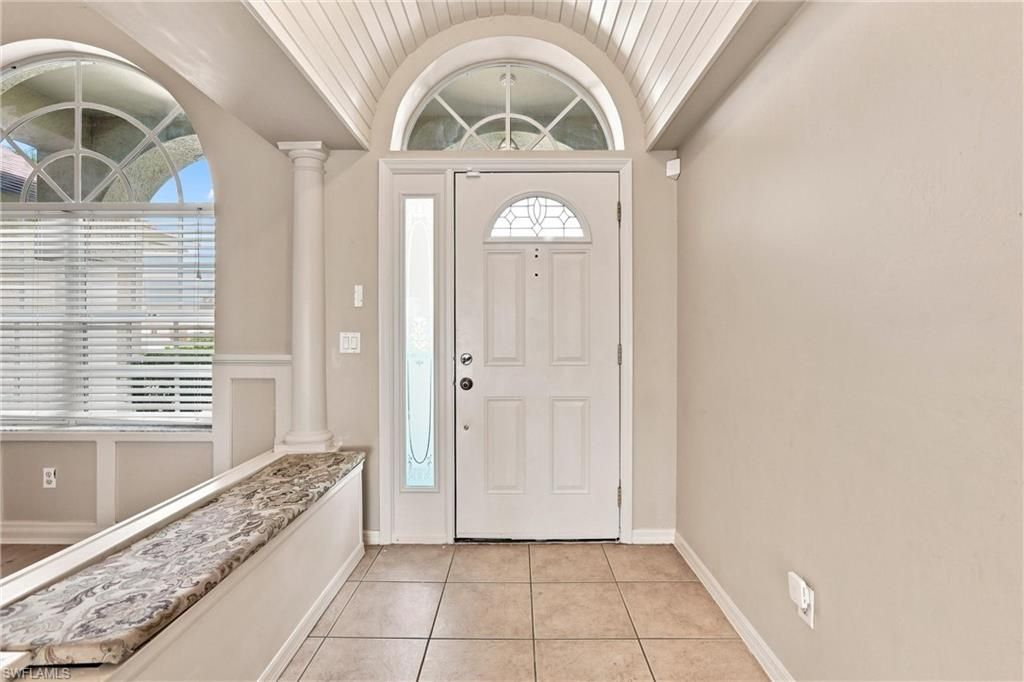 18320 PLUMBAGO CT, LEHIGH ACRES, FL 33972 — photo 5