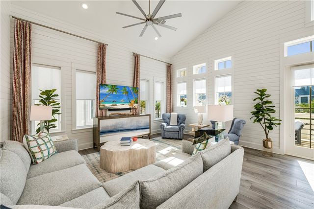 144 Barefoot Lane, Port Aransas, TX 78373