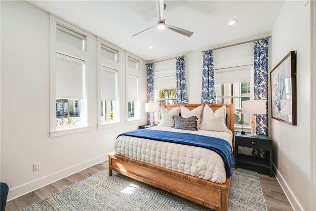 144 Barefoot Lane, Port Aransas, TX 78373