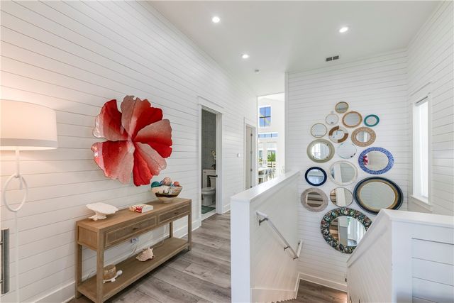 144 Barefoot Lane, Port Aransas, TX 78373