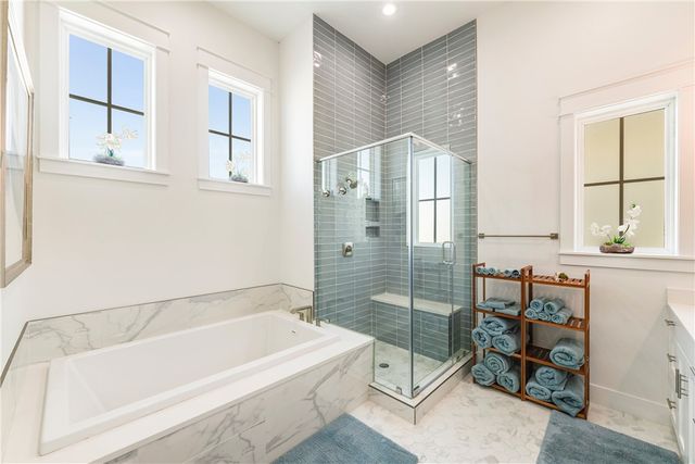 144 Barefoot Lane, Port Aransas, TX 78373