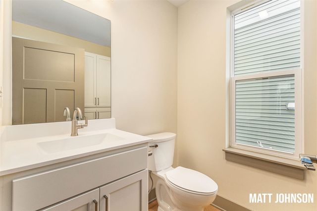 2109 Willard Avenue, Grand Rapids, MI 49507