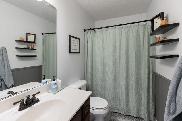 8109 Ochoa Ln, Brentwood, TN 37027