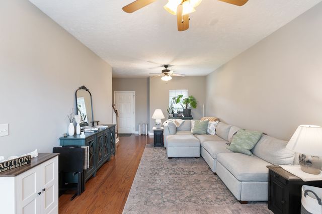 8109 Ochoa Ln, Brentwood, TN 37027