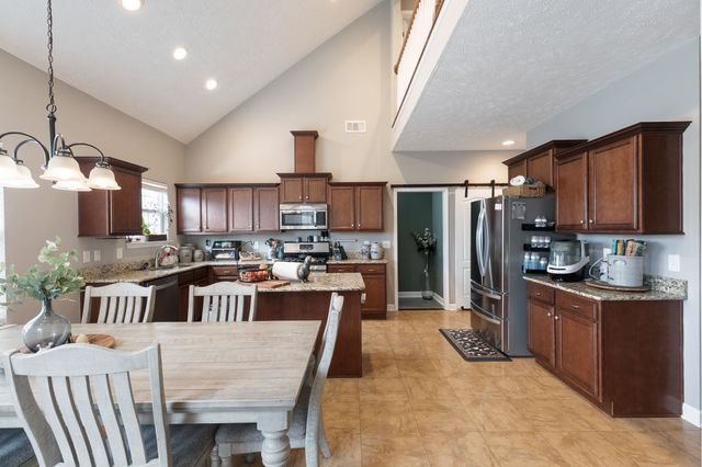 8109 Ochoa Ln, Brentwood, TN 37027