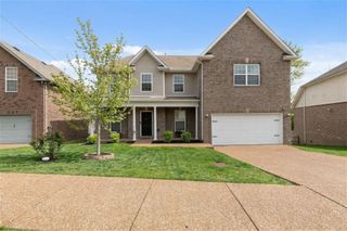 8109 Ochoa Ln, Brentwood, TN 37027