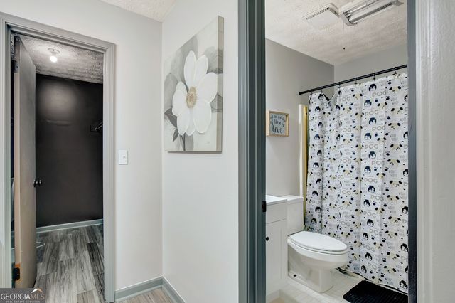 1188 Raymond Hill Road, Newnan, GA 30265