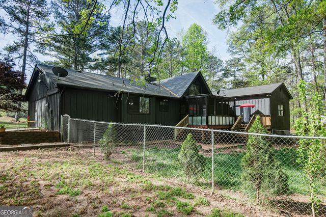 1188 Raymond Hill Road, Newnan, GA 30265