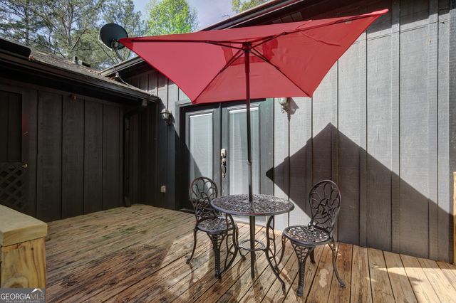 1188 Raymond Hill Road, Newnan, GA 30265