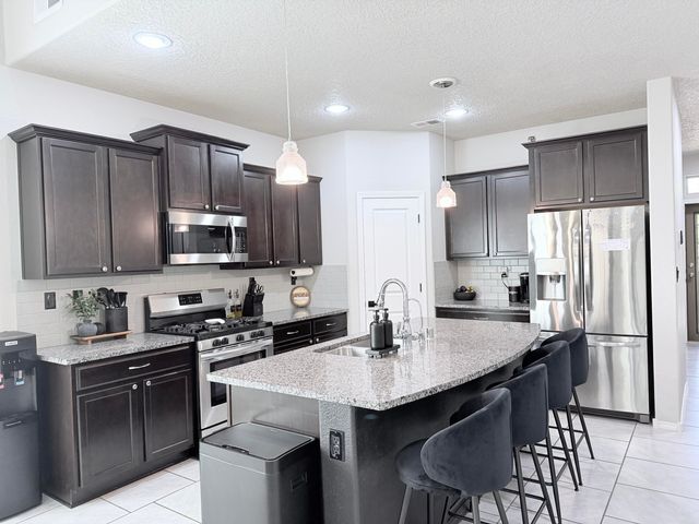 1044 Grace Court NE, Rio Rancho, NM 87144