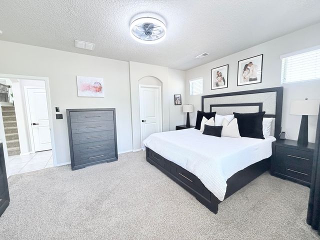 1044 Grace Court NE, Rio Rancho, NM 87144