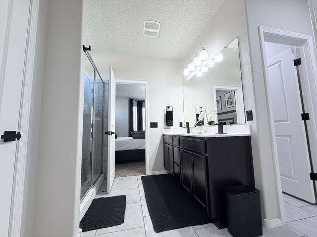 1044 Grace Court NE, Rio Rancho, NM 87144