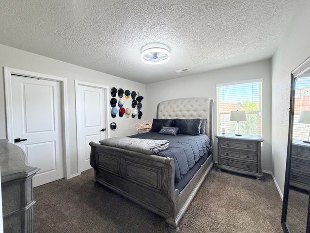 1044 Grace Court NE, Rio Rancho, NM 87144