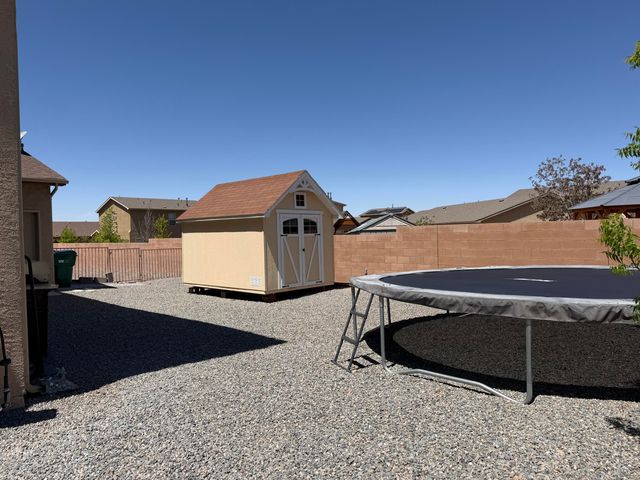 1044 Grace Court NE, Rio Rancho, NM 87144