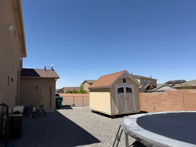 1044 Grace Court NE, Rio Rancho, NM 87144