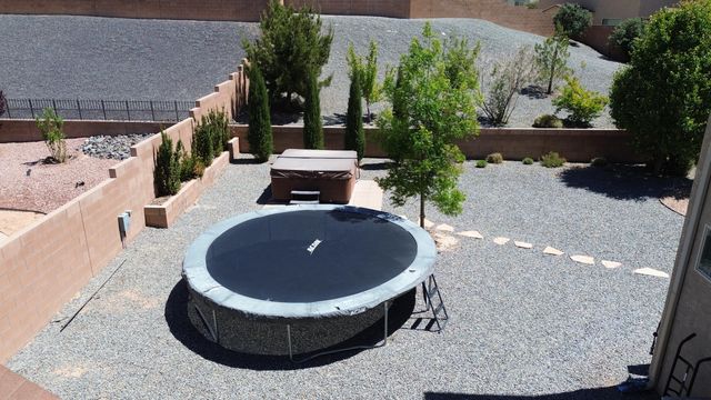 1044 Grace Court NE, Rio Rancho, NM 87144