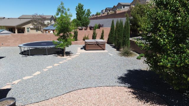 1044 Grace Court NE, Rio Rancho, NM 87144