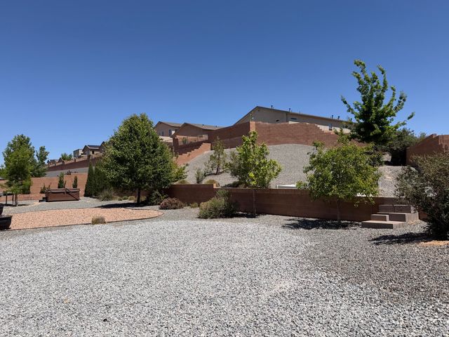 1044 Grace Court NE, Rio Rancho, NM 87144