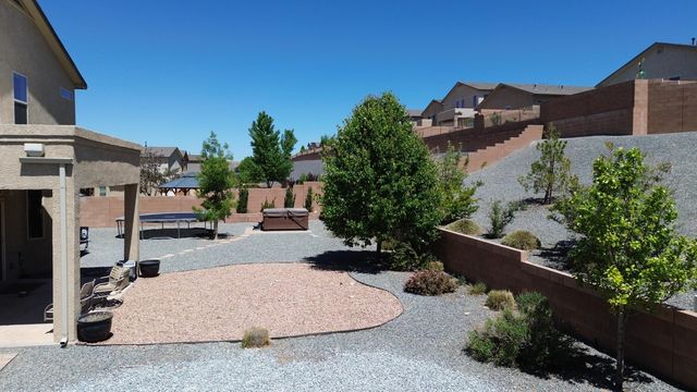 1044 Grace Court NE, Rio Rancho, NM 87144