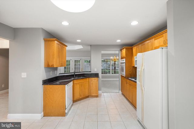 4 DOUGLAS FIR CT, Princeton, NJ 08540
