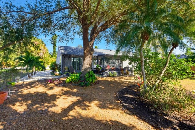 18379 MEYER AVENUE, Port Charlotte, FL 33948