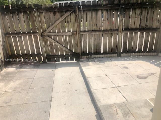 4672 NW 9th Dr 4672, Plantation, FL 33317