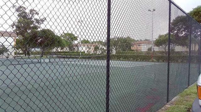 4672 NW 9th Dr 4672, Plantation, FL 33317