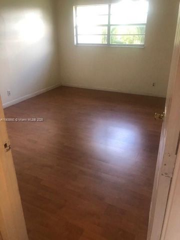 4672 NW 9th Dr 4672, Plantation, FL 33317