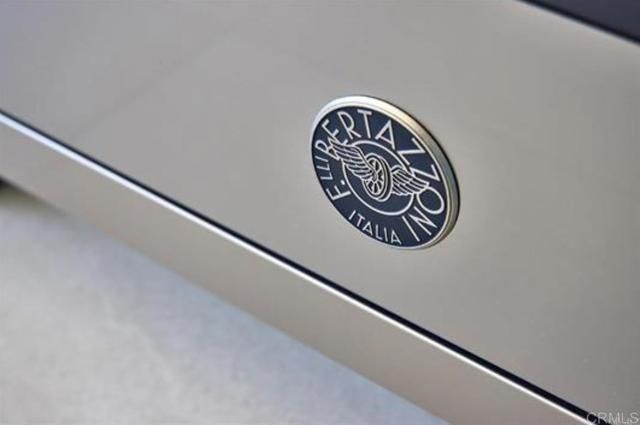 3901 Haines, San Diego, CA 92109