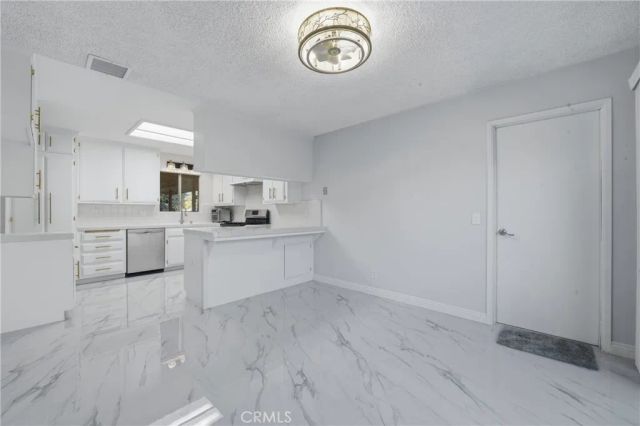 6255 Mitchell, Riverside, CA 92505