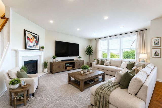 847 Groveland Circle, Ann Arbor, MI 48108