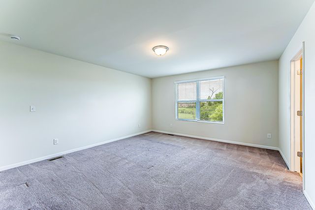 847 Groveland Circle, Ann Arbor, MI 48108