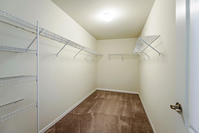 847 Groveland Circle, Ann Arbor, MI 48108
