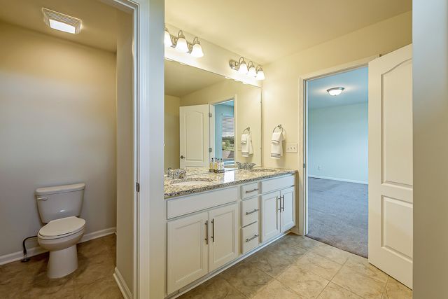 847 Groveland Circle, Ann Arbor, MI 48108