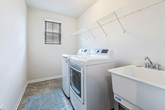 847 Groveland Circle, Ann Arbor, MI 48108