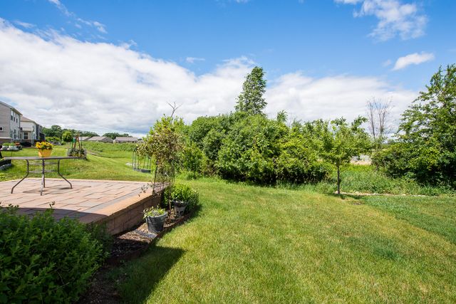 847 Groveland Circle, Ann Arbor, MI 48108