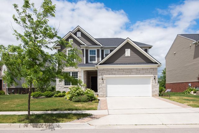 847 Groveland Circle, Ann Arbor, MI 48108