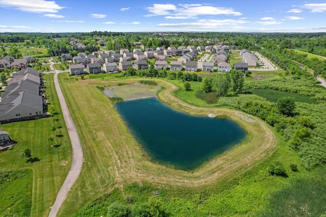 847 Groveland Circle, Ann Arbor, MI 48108