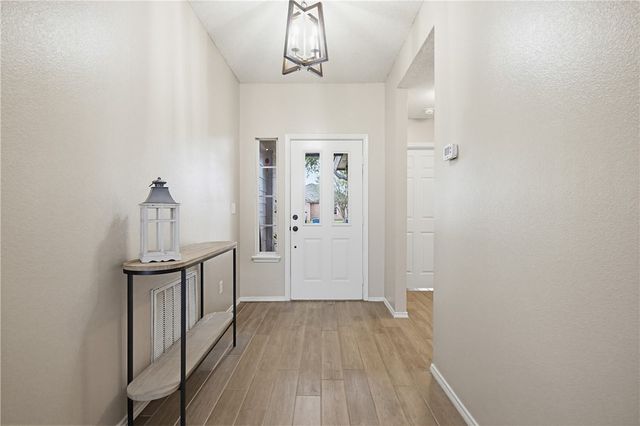 1004 La Mirada, Portland, TX 78374