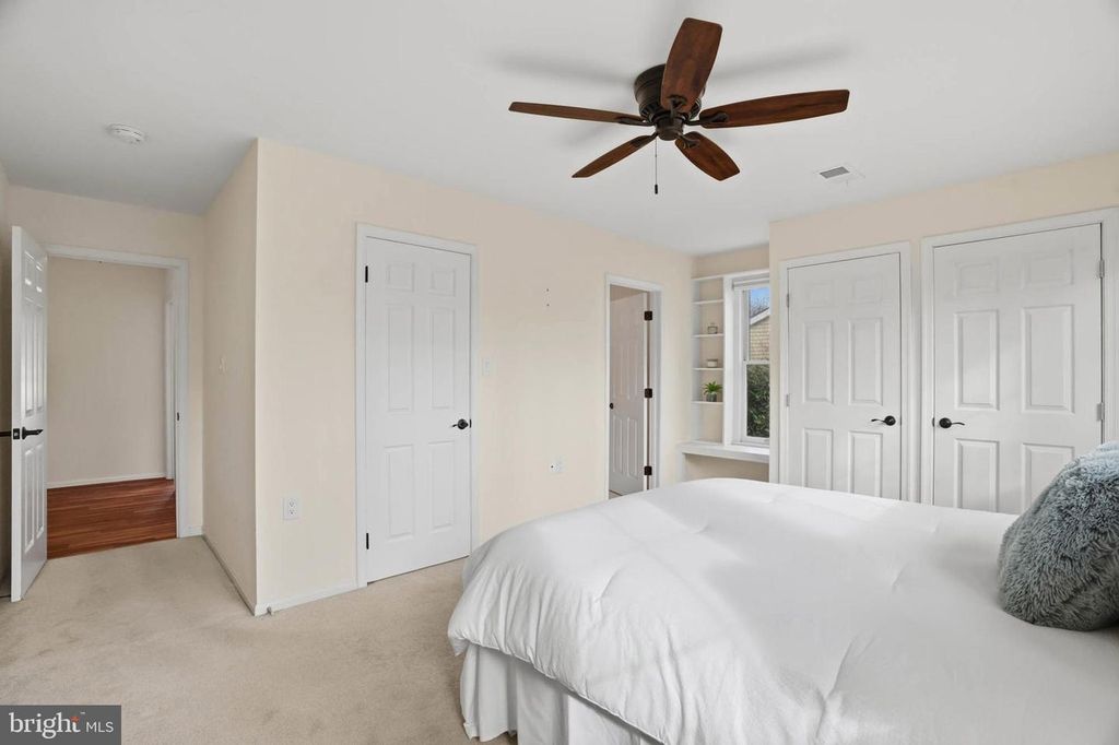 Image 22 of property listing at 847 WOODMONT RD, Annapolis, MD 21401