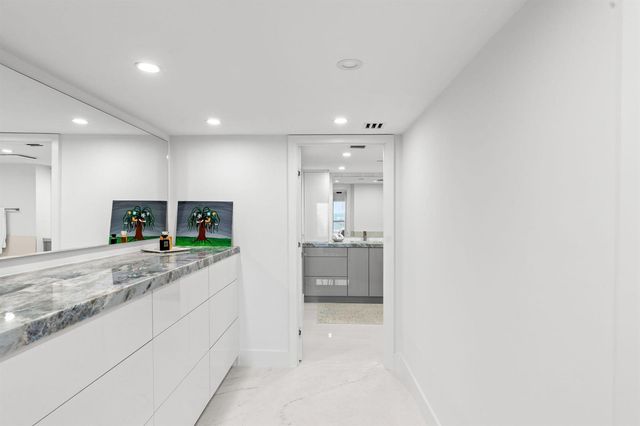 4301 N OCEAN Boulevard 1706, Boca Raton, FL 33431