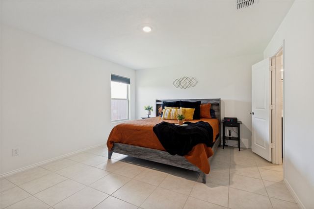 1376 Beach Drive, Pelican Bay, TX 76020