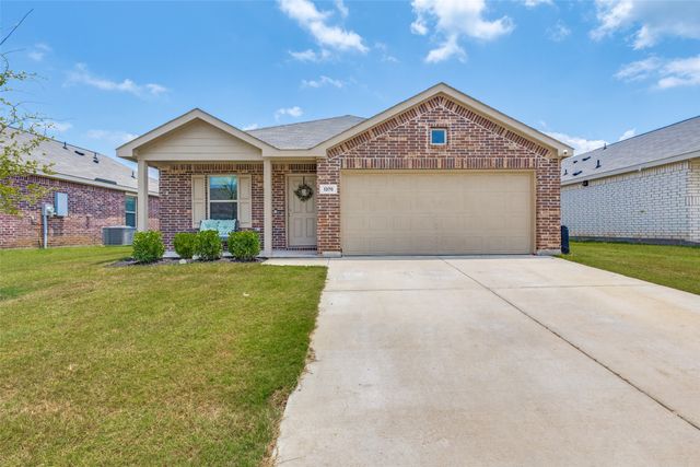 1376 Beach Drive, Pelican Bay, TX 76020