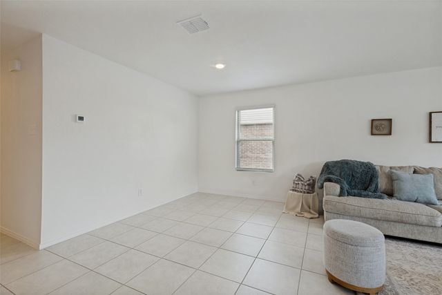 1376 Beach Drive, Pelican Bay, TX 76020