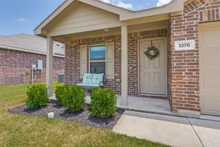 1376 Beach Drive, Pelican Bay, TX 76020