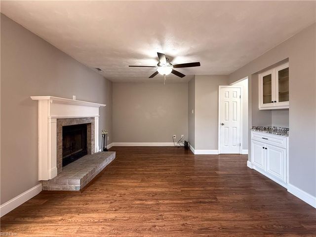 4606 Merrimac LN, Virginia Beach, VA 23455