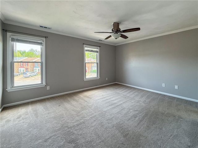 4606 Merrimac LN, Virginia Beach, VA 23455