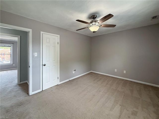 4606 Merrimac LN, Virginia Beach, VA 23455