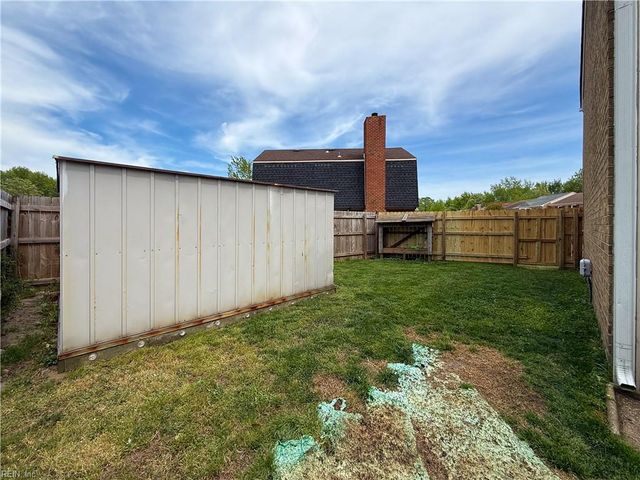 4606 Merrimac LN, Virginia Beach, VA 23455